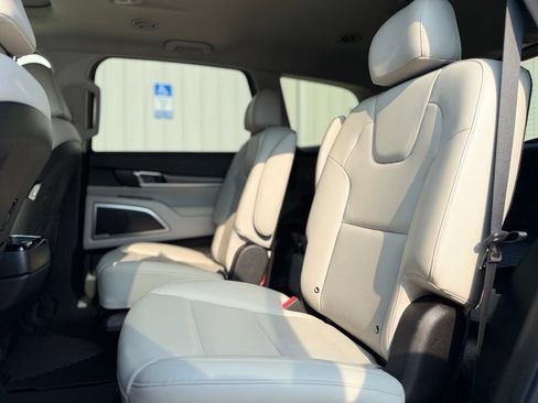 Used 2021 Kia Telluride S FWD image 21