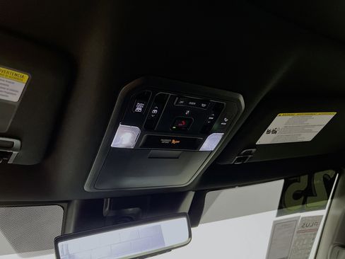 Used 2025 Toyota Tundra Platinum w/ TRD Off-Road Package image 21