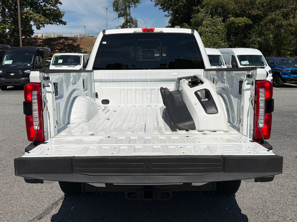 Used 2024 Ford F250 Lariat w/ Lariat Ultimate Package AWD/4WD image 18