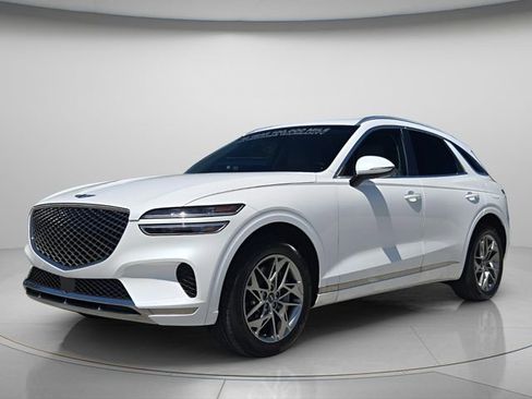 Used 2025 Genesis GV70 2.5T AWD/4WD image 1