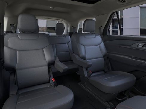 New 2025 Ford Explorer Active w/ Active Comfort Package image 11