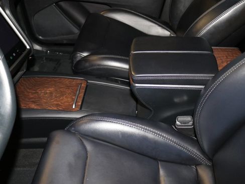 Used 2020 Tesla Model X image 62