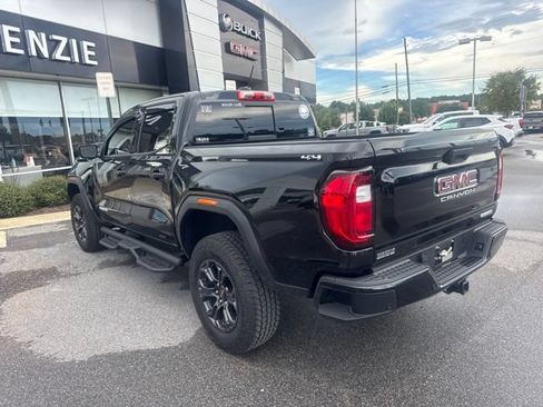 Used 2025 GMC Canyon Elevation AWD/4WD image 3