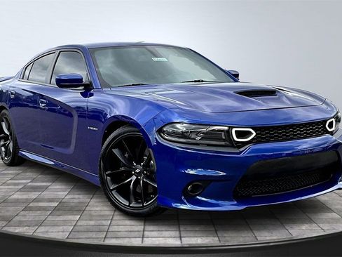 Used 2022 Dodge Charger R/T w/ Performance Handling Group image 12