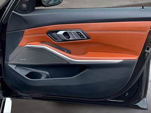 Used 2023 BMW M3 Competition image 28