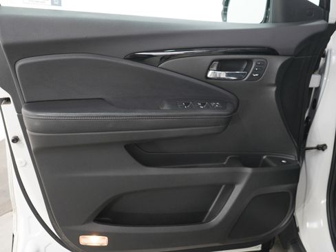 Used 2020 Honda Ridgeline RTL-E image 21