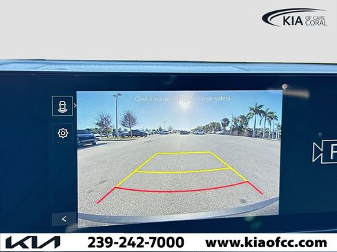 New 2025 Kia K4 LXS image 29