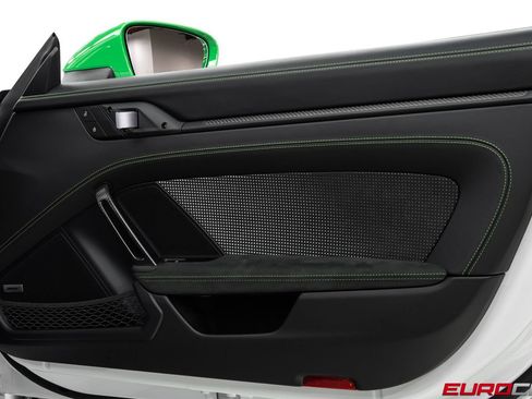 Used 2024 Porsche 911 GT3 RS RWD image 28