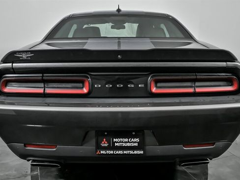 Used 2016 Dodge Challenger R/T Plus image 10