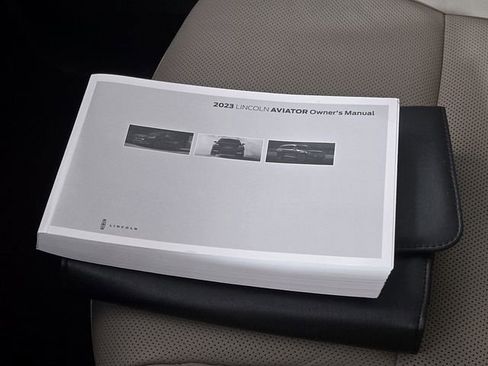 Used 2023 Lincoln Aviator Reserve w/ Equipment Group 201A image 29