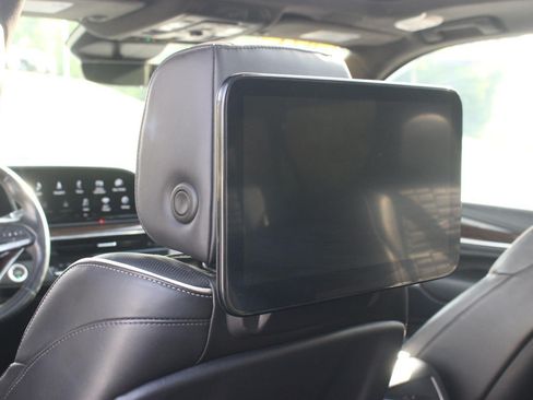 Used 2021 Cadillac Escalade ESV Sport Platinum AWD/4WD image 34