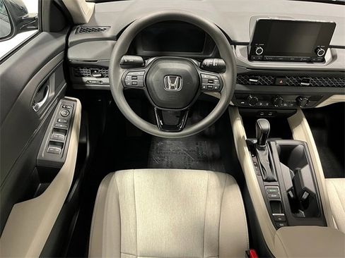 New 2025 Honda Accord SE image 16