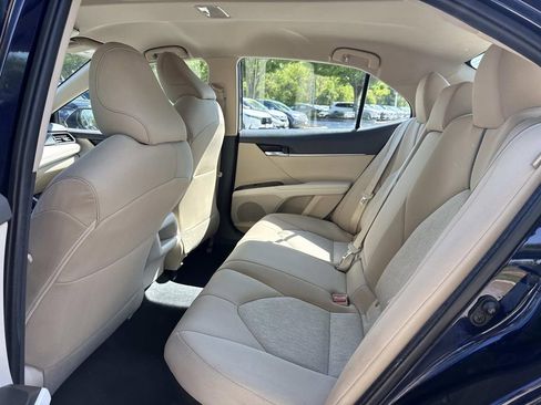 Used 2021 Toyota Camry LE FWD image 18