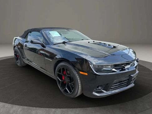 Used 2015 Chevrolet Camaro SS w/ RS Package RWD image 3