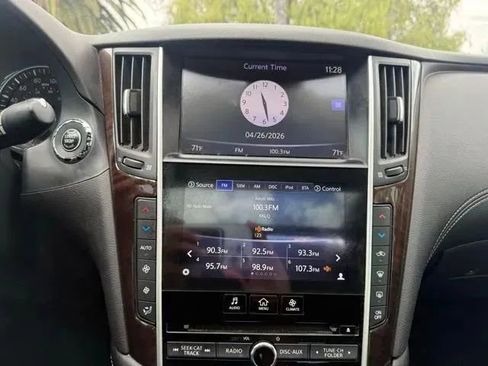 Used 2018 INFINITI Q50 Luxe RWD image 22