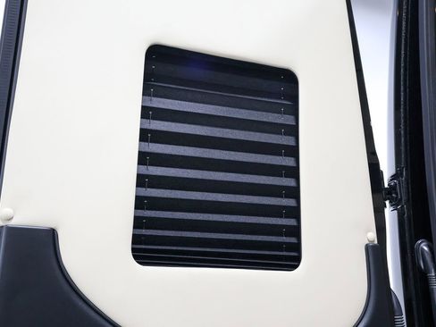 Used 2024 Mercedes-Benz Sprinter 3500 image 90