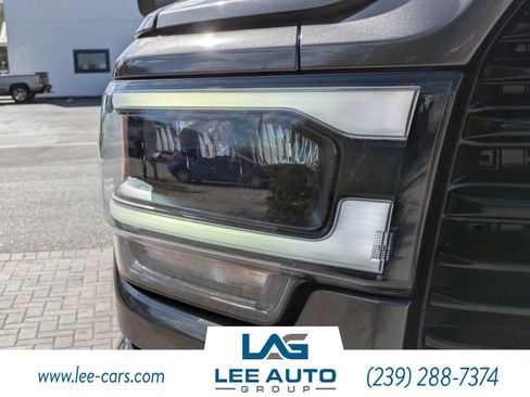 Used 2023 RAM 2500 Laramie w/ Night Edition image 8