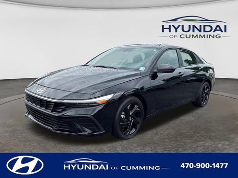 Certified 2026 Hyundai Elantra Sport FWD image 3
