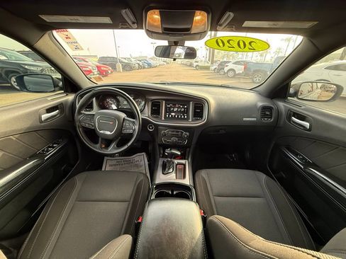 Used 2020 Dodge Charger SXT w/ Blacktop Package image 14
