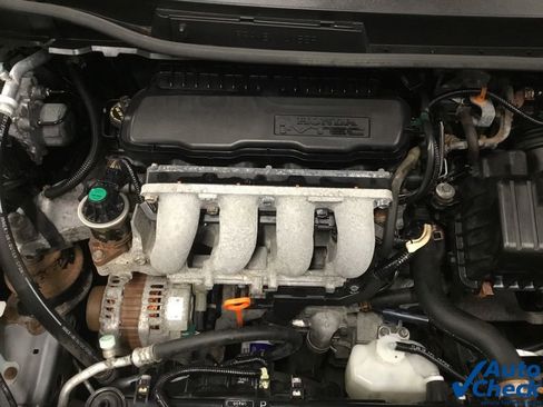 Used 2010 Honda Fit image 37