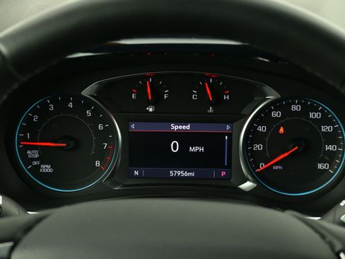 Used 2023 Chevrolet Traverse LT image 20