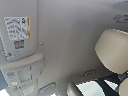 Used 2020 Ford Escape SEL FWD image 29