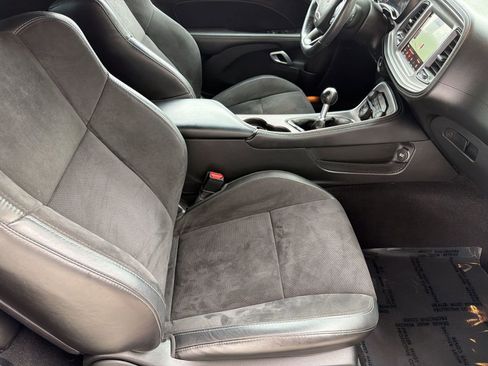 Used 2022 Dodge Challenger R/T w/ Plus Package RWD image 31