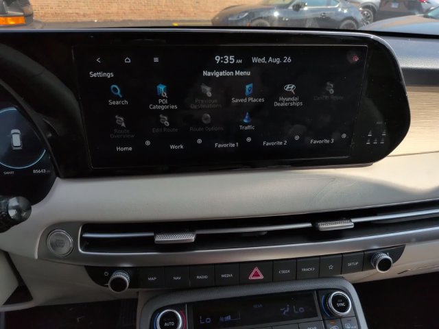 Used 2024 Hyundai Palisade Limited AWD/4WD image 17