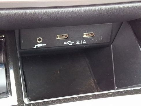 Used 2021 Subaru Outback Premium image 24