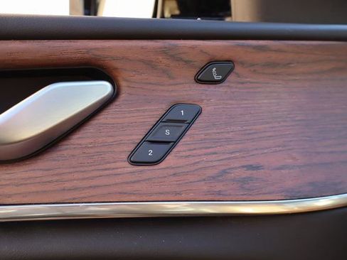 Used 2023 Jeep Grand Cherokee Summit w/ Adv Protech Group IV image 10