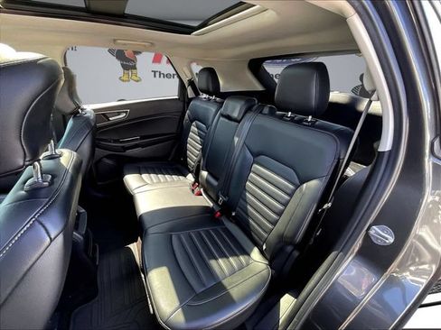 Used 2016 Ford Edge SEL w/ Equipment Group 201A AWD/4WD image 23