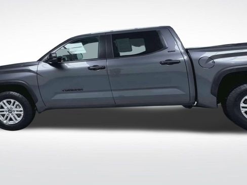 Used 2025 Toyota Tundra SR5 AWD/4WD image 20