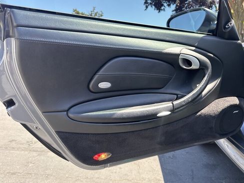 Used 2003 Porsche 911 Carrera 4S image 27