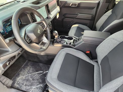 New 2025 Ford Bronco Big Bend AWD/4WD image 14