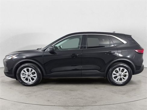 Certified 2023 Ford Escape Active image 2