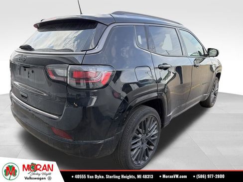 Used 2022 Jeep Compass High Altitude AWD/4WD image 3