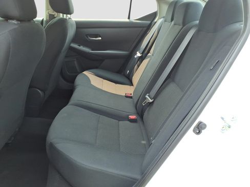 Used 2023 Nissan Sentra S FWD image 13