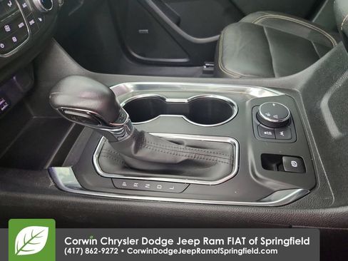 Used 2021 Chevrolet Traverse RS w/ LPO, Floor Liner Package FWD image 29