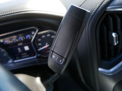 Used 2019 GMC Sierra 1500 Denali w/ Denali Ultimate Package AWD/4WD image 30