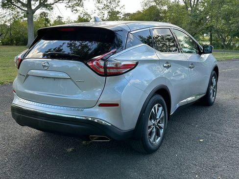 Used 2018 Nissan Murano S image 5
