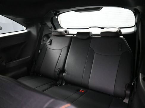 Used 2021 Toyota Sienna XSE w/ XSE Plus Package FWD image 29