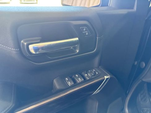 Used 2021 Chevrolet Silverado 1500 LT AWD/4WD image 18