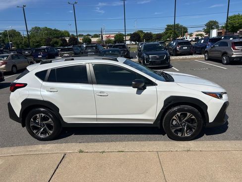 Used 2024 Subaru Crosstrek 2.0i Premium AWD/4WD image 2