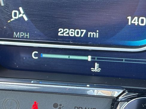 Used 2024 Chevrolet Silverado 1500 High Country image 24