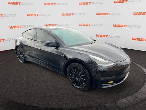 Used 2021 Tesla Model 3 Long Range AWD/4WD image 7