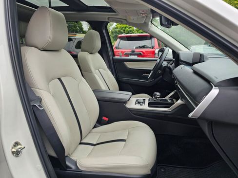 Certified 2024 MAZDA CX-90 Plug-In Hybrid w/ Premium Pkg AWD/4WD image 11