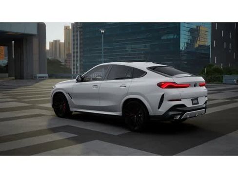 New 2026 BMW X6 xDrive40i image 2