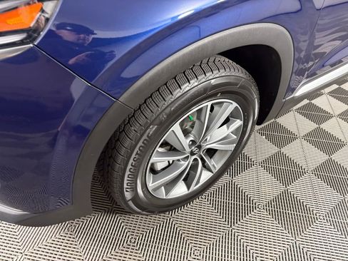 Used 2020 Hyundai Santa Fe SEL w/ Convenience Package image 10