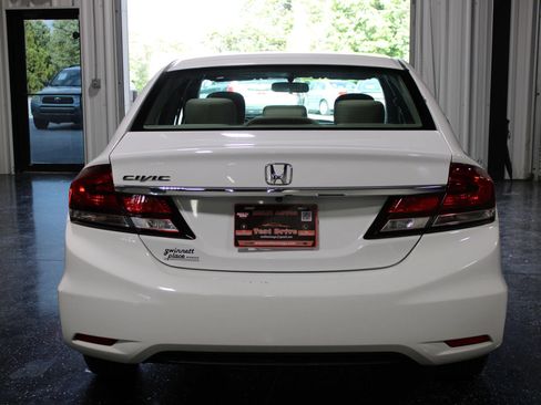 Used 2013 Honda Civic LX image 4