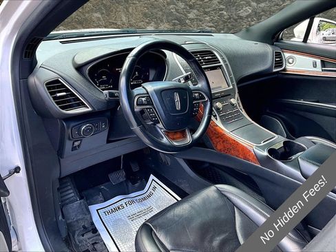 Used 2019 Lincoln Nautilus Reserve w/ Ultimate Package AWD/4WD image 12